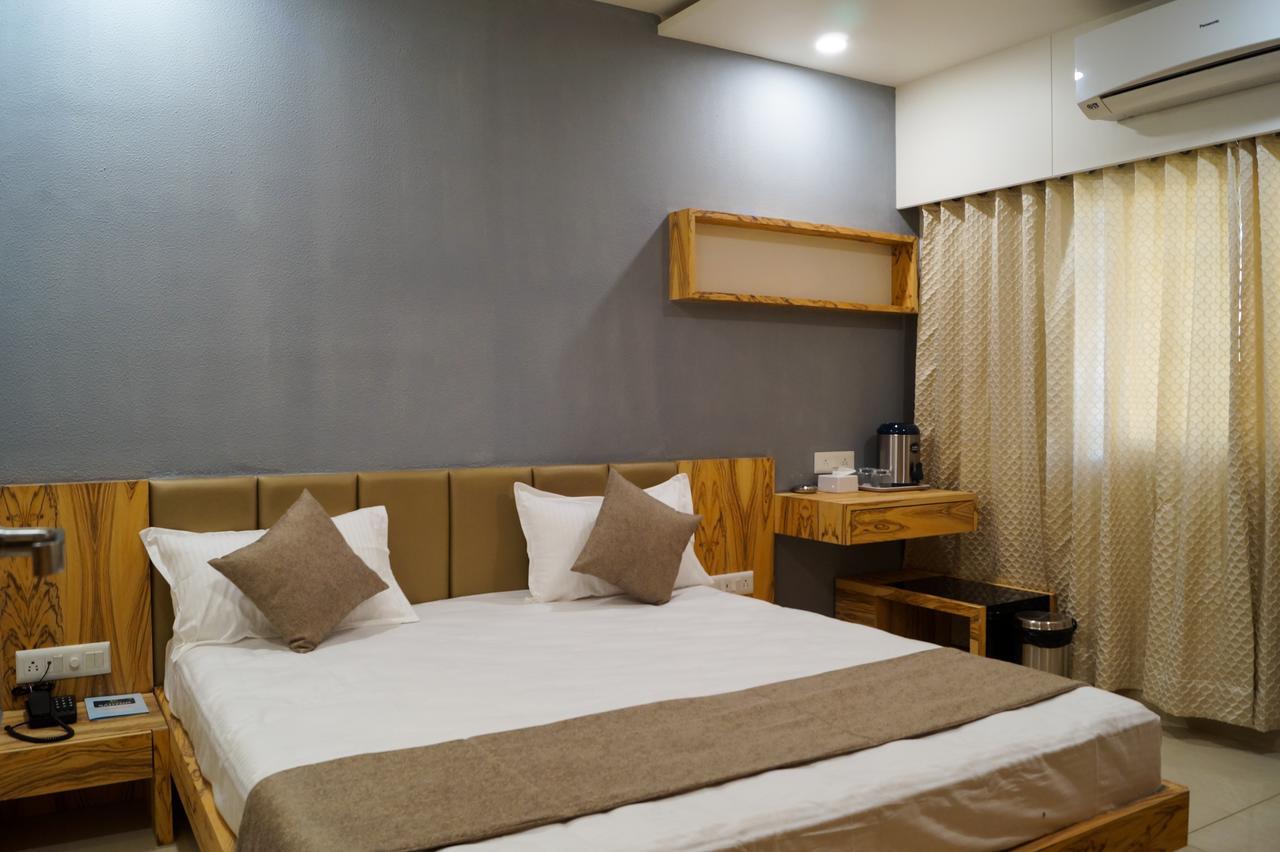 Hotel Midtown Βαντοντάρα Εξωτερικό φωτογραφία
