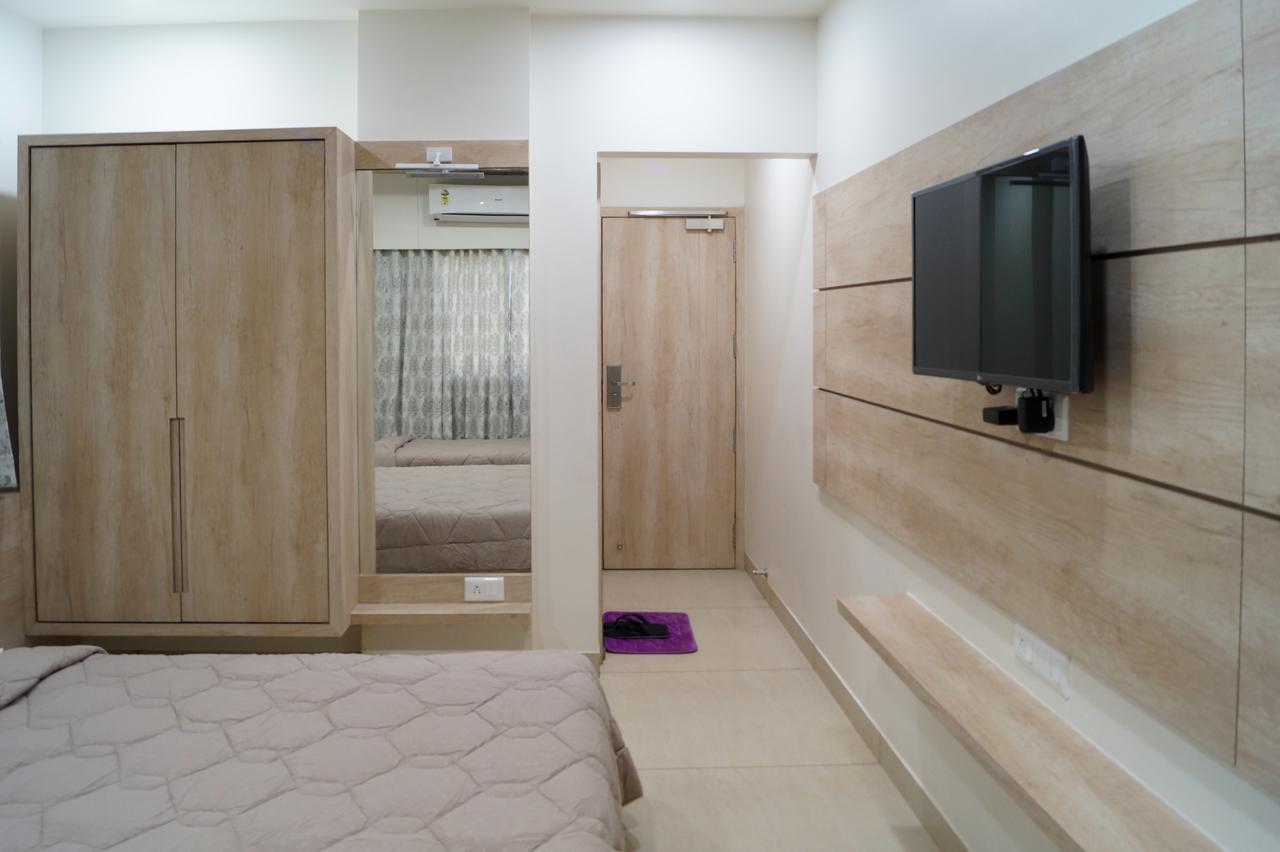 Hotel Midtown Βαντοντάρα Εξωτερικό φωτογραφία
